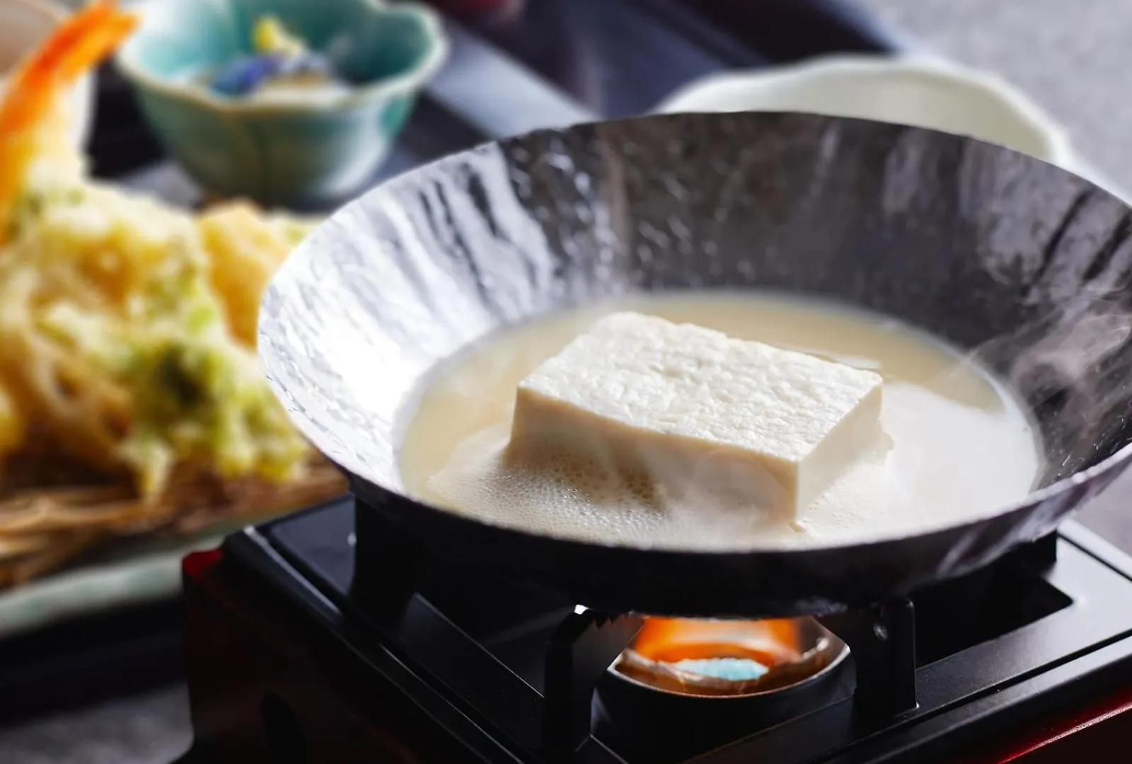 Miyako Hotel Kyoto Hachijo 4*,