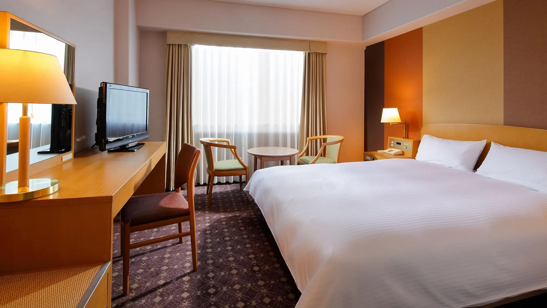 Miyako Hotel Kyoto Hachijo 4*,