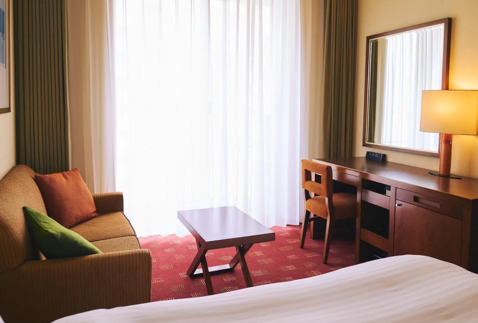 Miyako Hotel Kyoto Hachijo 4*,